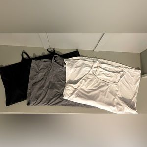 GapFit Breathe built in bra